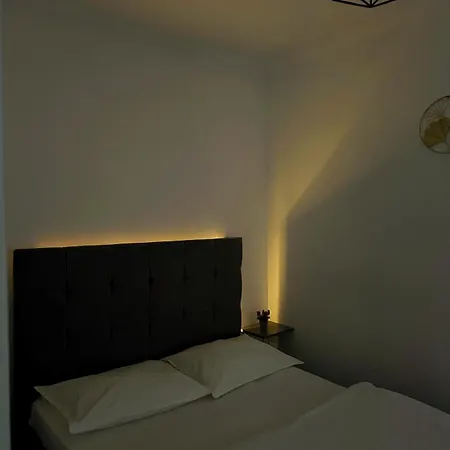 Silver Apartman Brassó